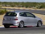 Honda Civic Si with Factory Performance Package 2004 года